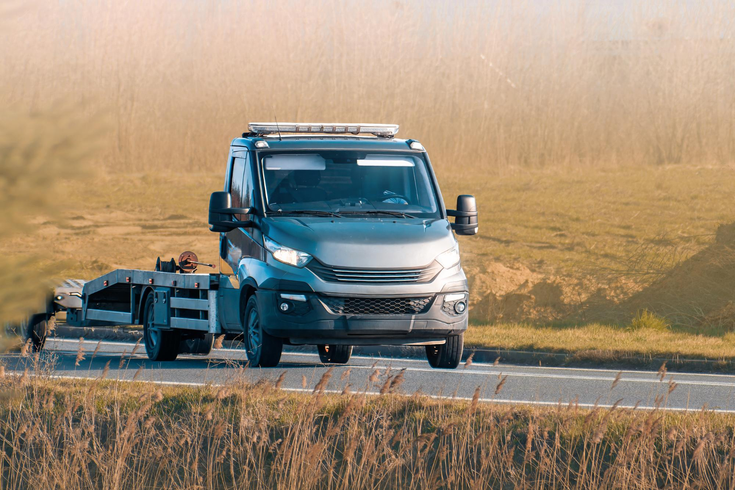 Gece Yolda Kalırsanız Kendinizi Nasıl Güvende Tutarsınız Uzman Tavsiyeleri — İstanbul Acil Oto Çekici - 0532 712 95 81